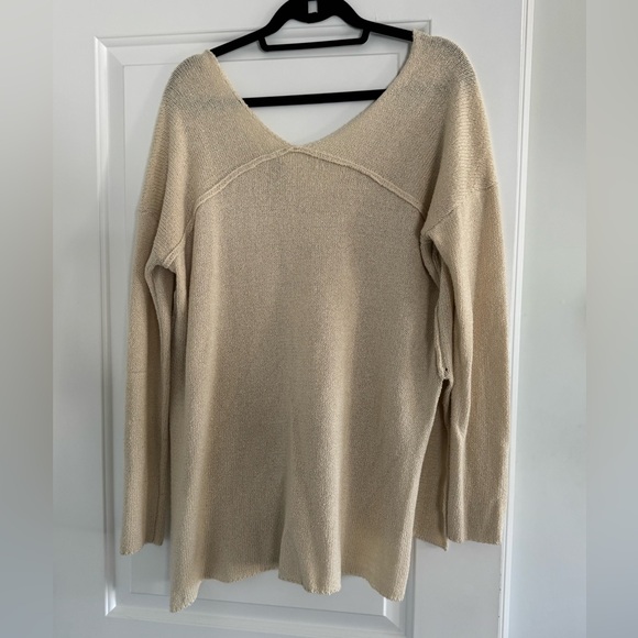 Decker high slit sweater - Picture 4 of 4
